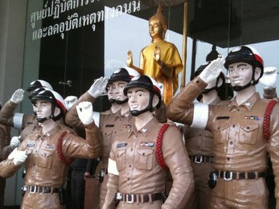 Thai Police statues_34.jpg